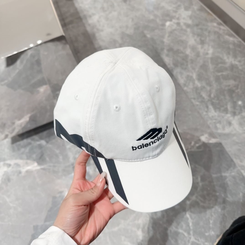 BALENCIAGA